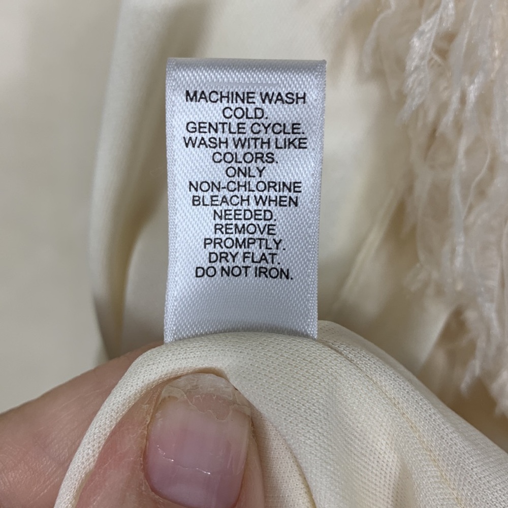 Est. 1946 White Shag Body Vest - Picture 5 of 7